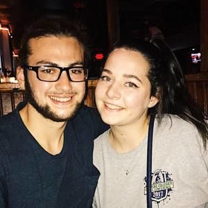 Meet your Posher, Elizabeth